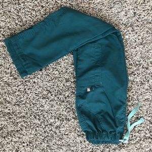 FIGS scrubs pants